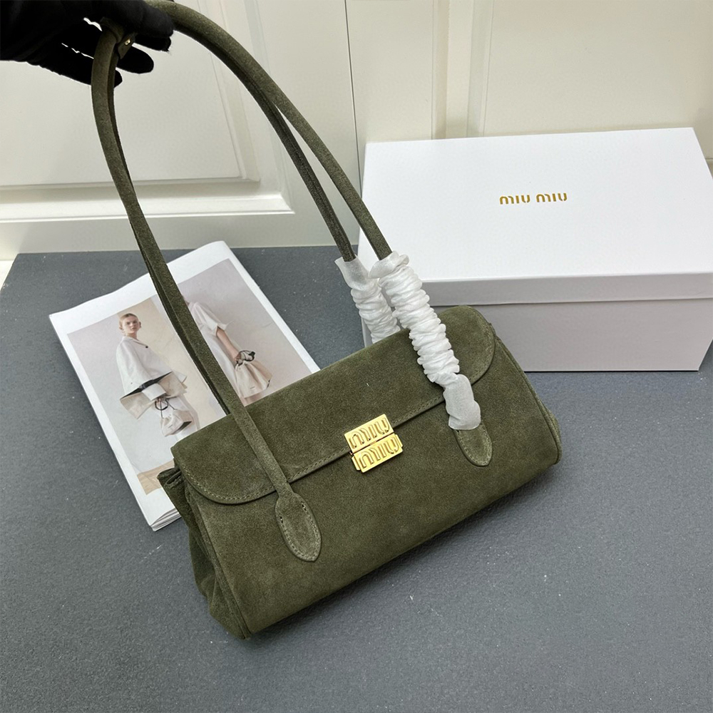 MIU MIU Leather Shoulder Bag