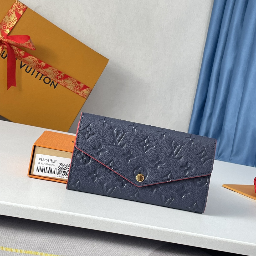 LV Sarah Wallet