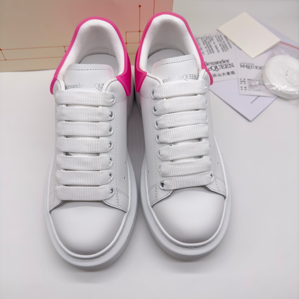 Alexander McQueen‘Larry’sneakers