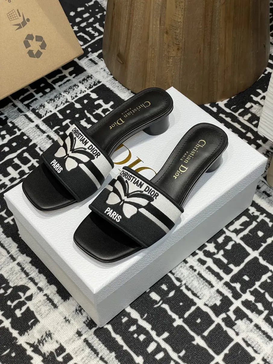 Dior Slipper Sandals 4