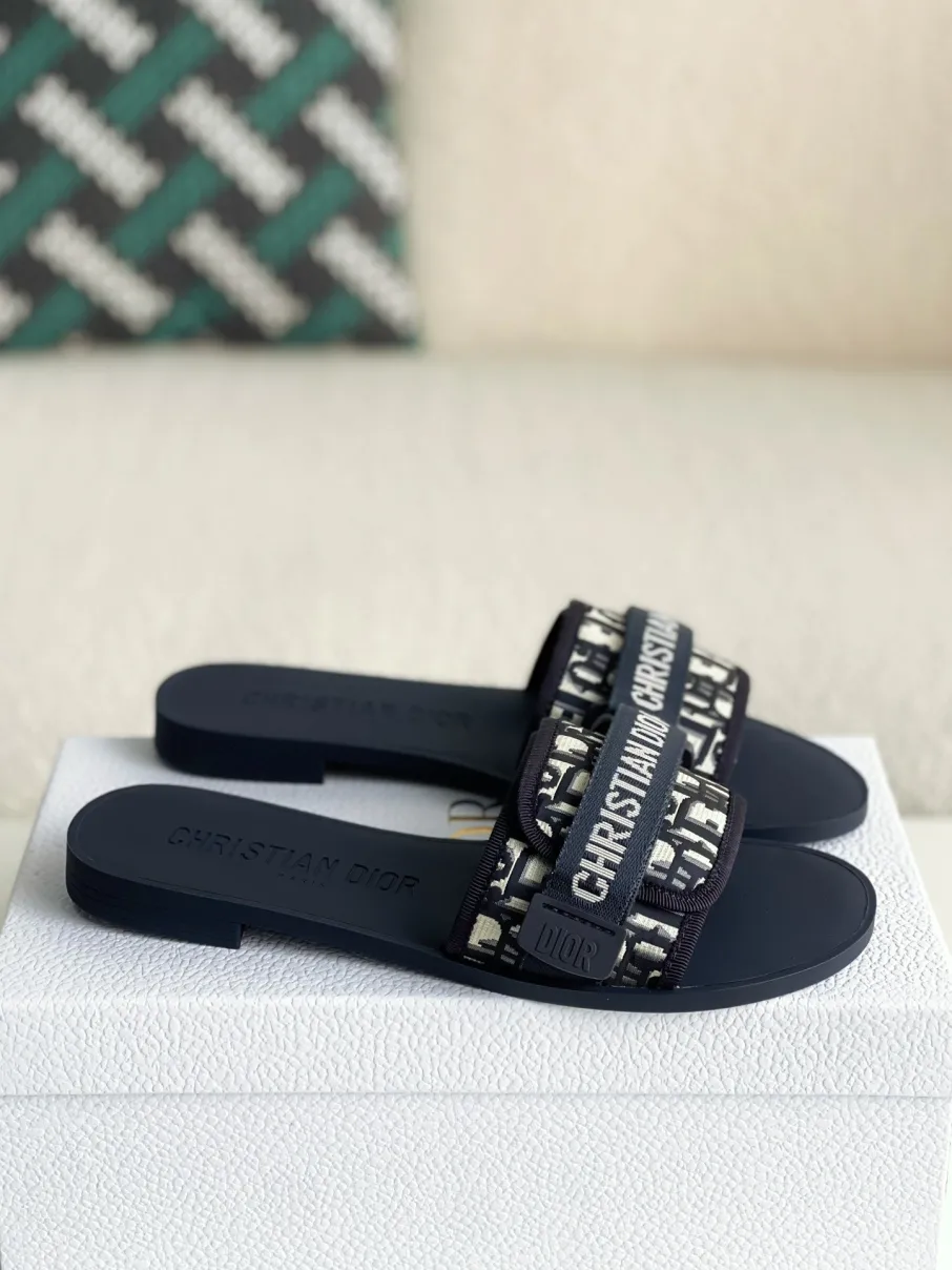 Dior Slipper Sandals 11
