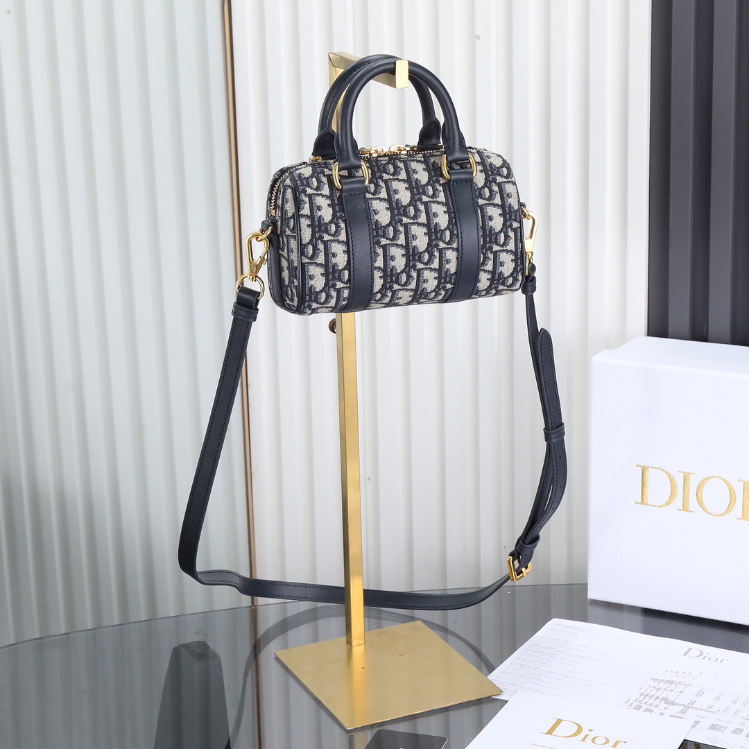 Dior Groove 17 Bag Nano