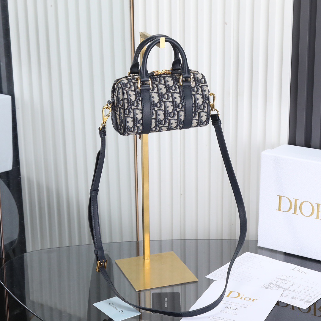 Dior Groove 17 Bag Nano