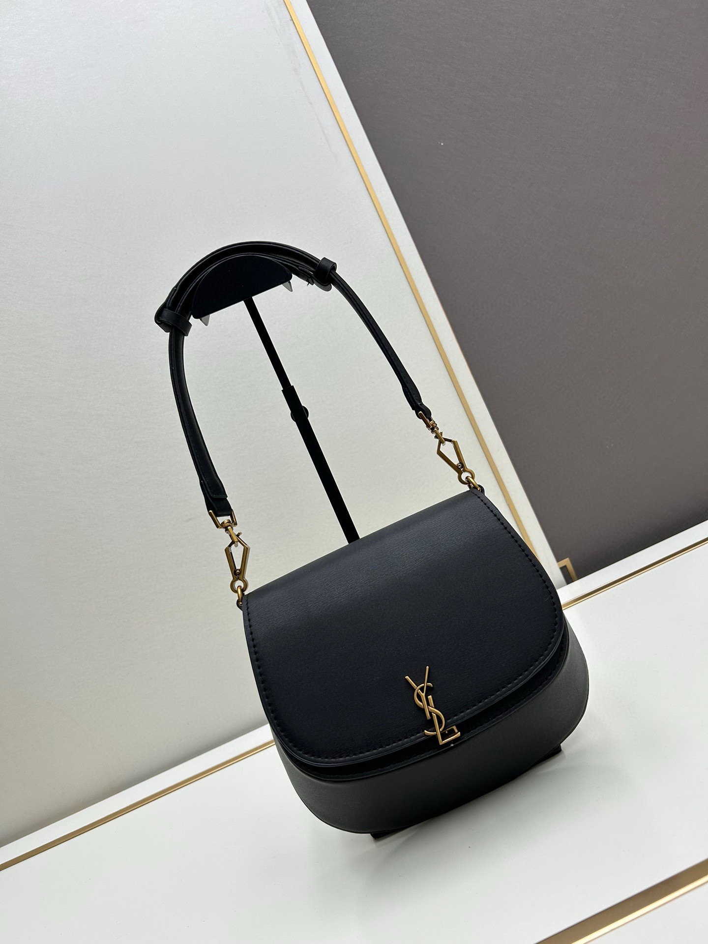 YSL Saint Laurent Voltaire Box Bag