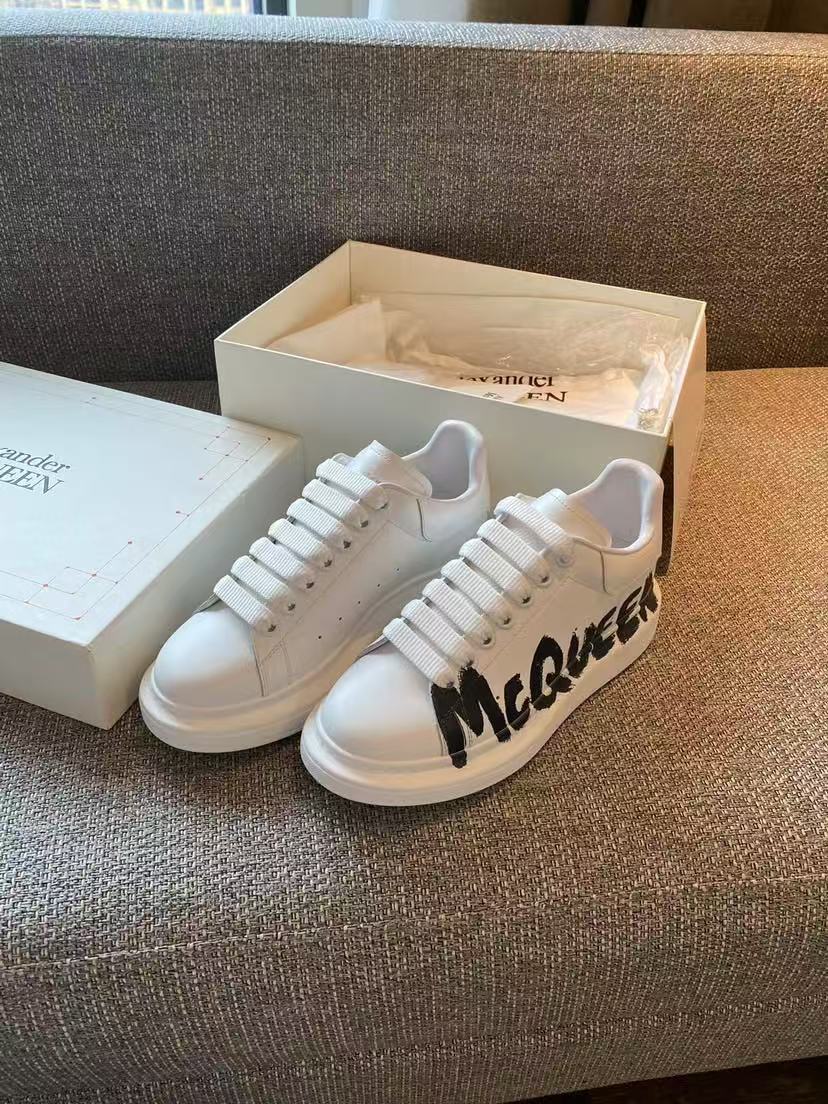 Alexander McQueen Sneakers