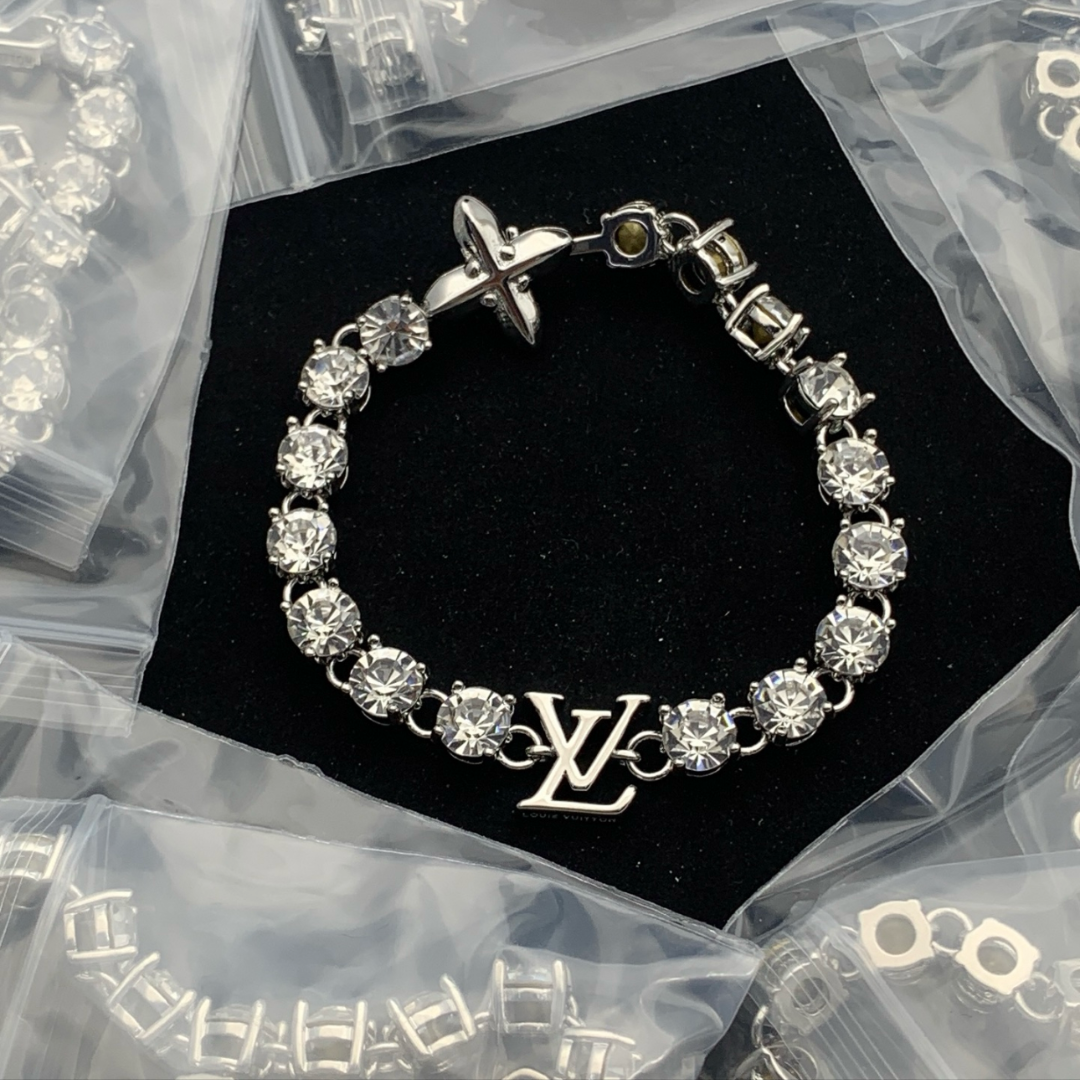LV Bracelet