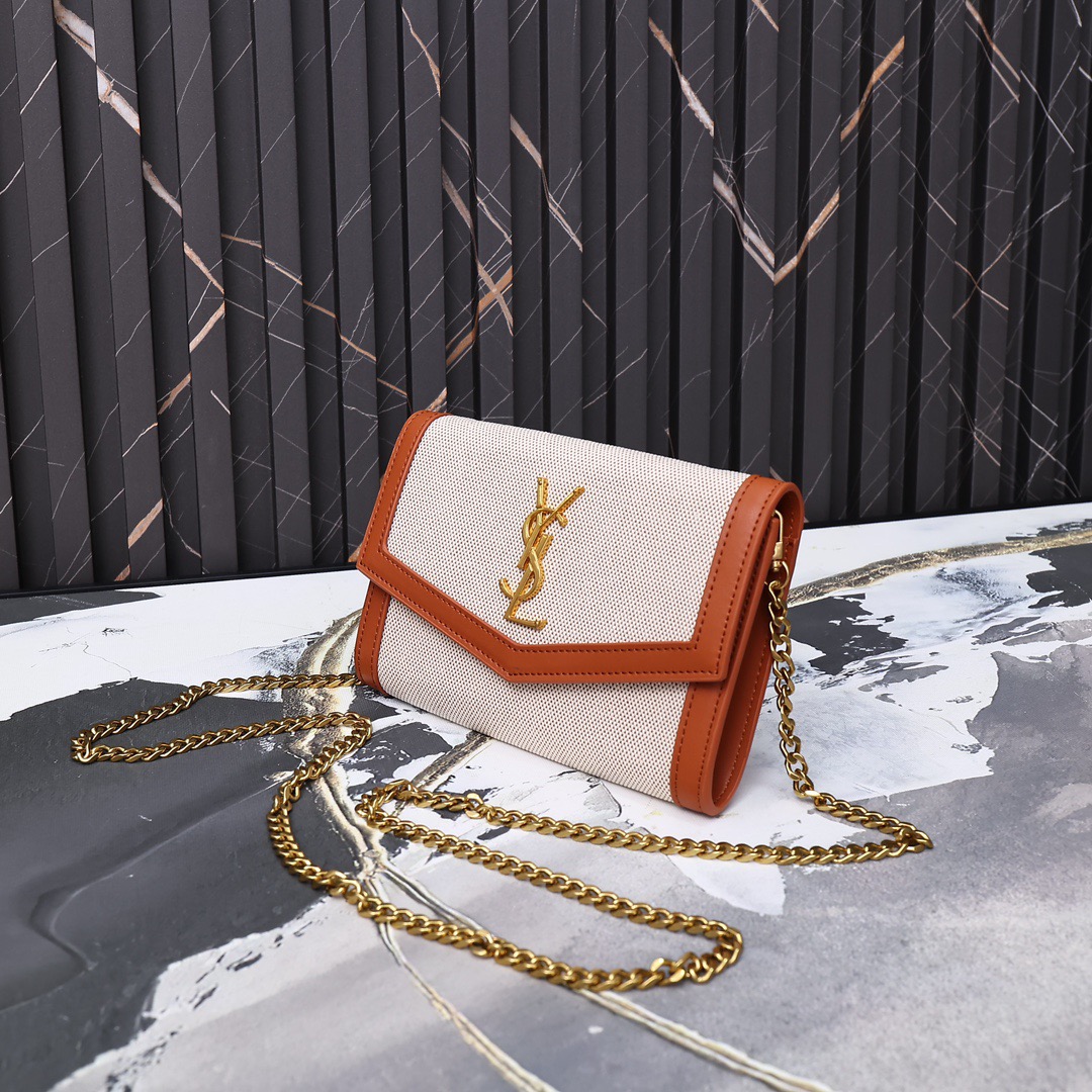 YSL Saint Laurent Genuine Leather Envelope Clutch Saffiano Leather Shoulder Bag