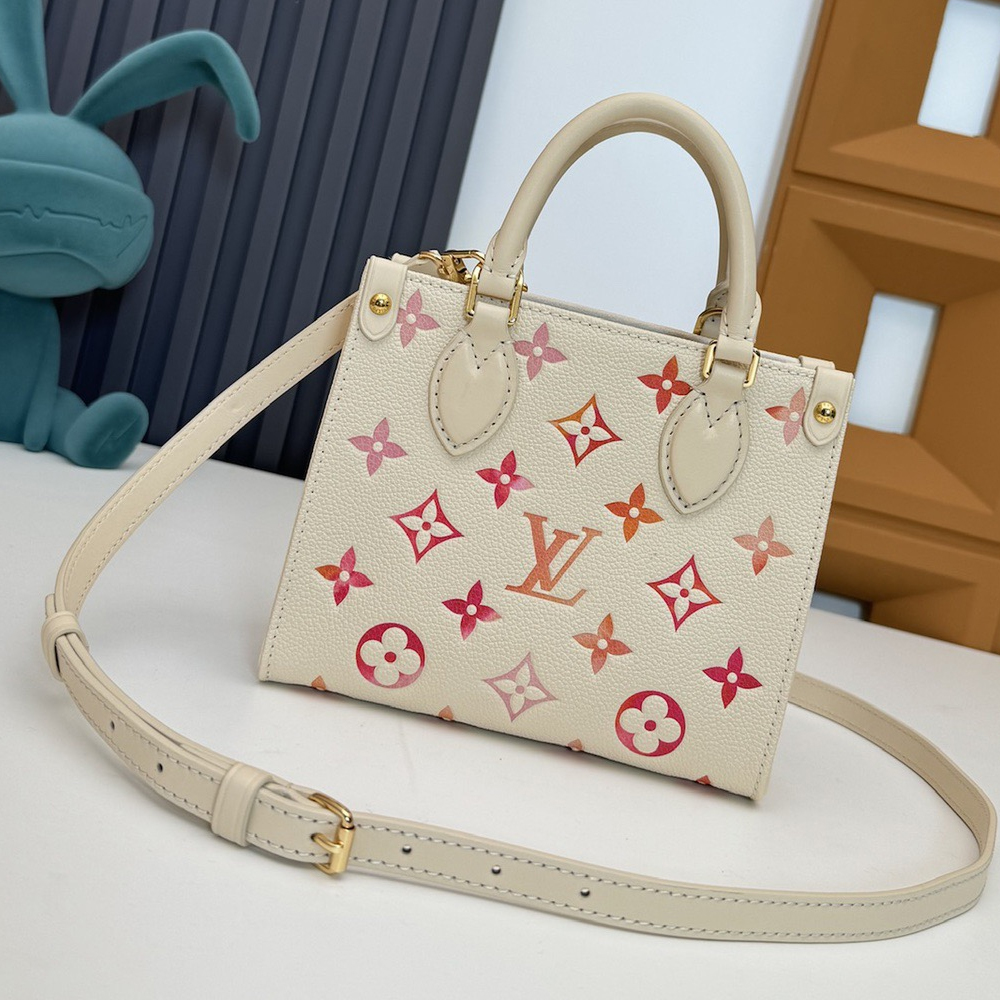 LV OnTheGo BB Bag Monogram Emeinte