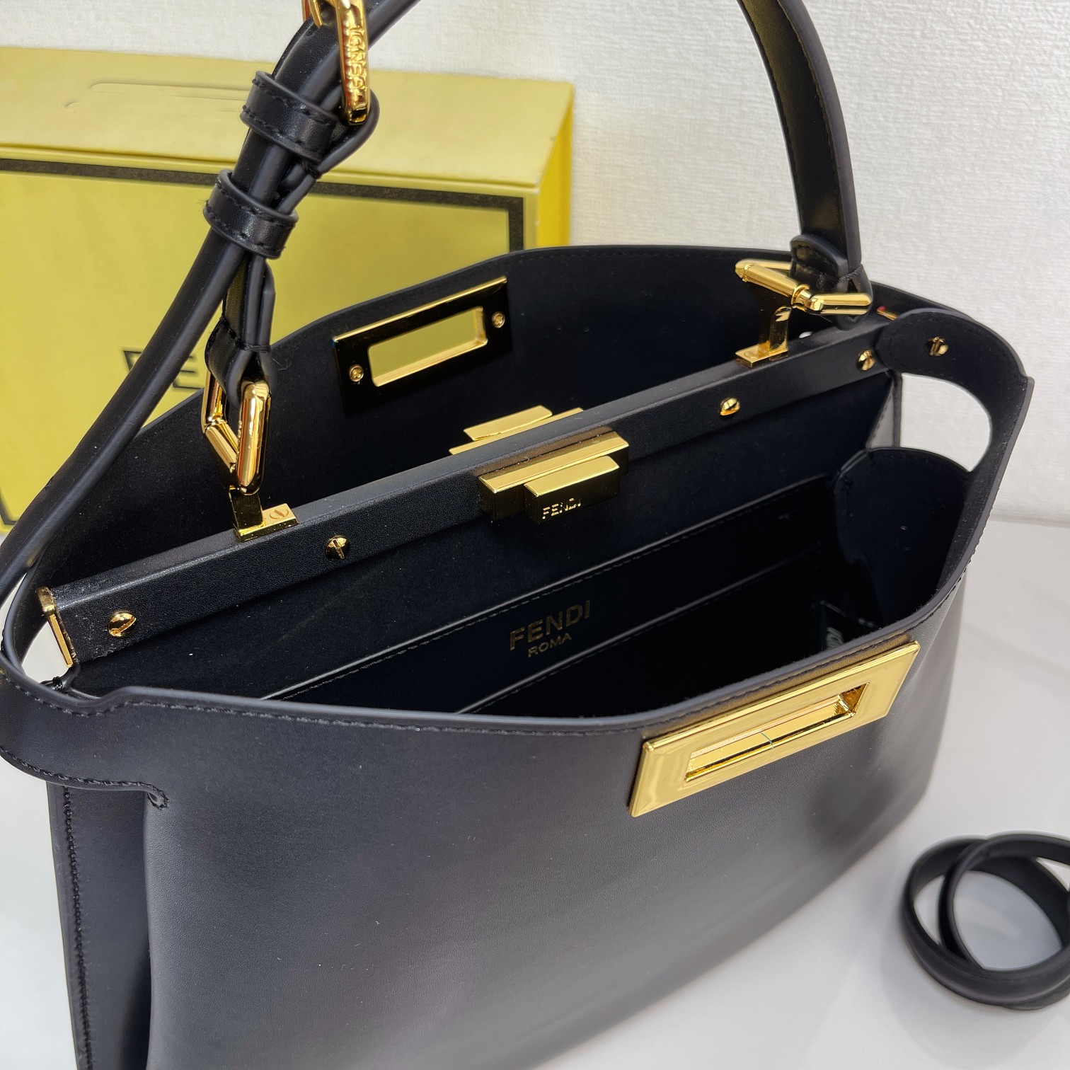 Fendi Medium Peekaboo Soft Handbag