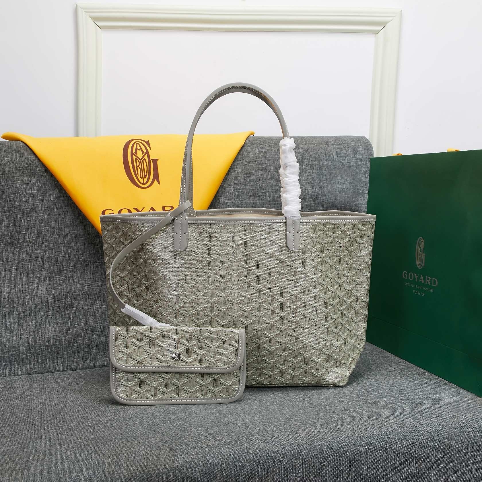 Goyard travel tote bag