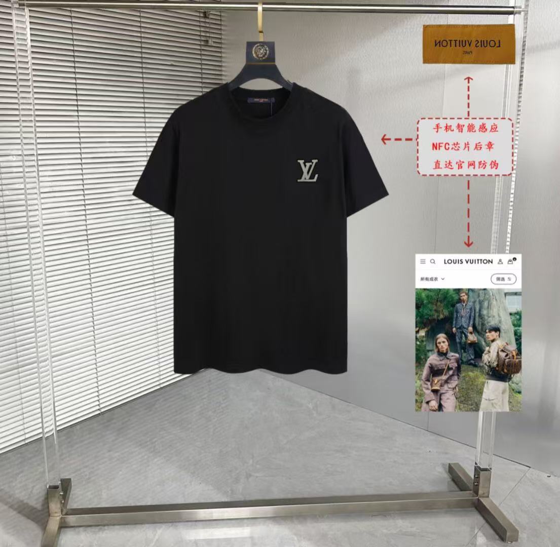 LV T Shirt Clothing