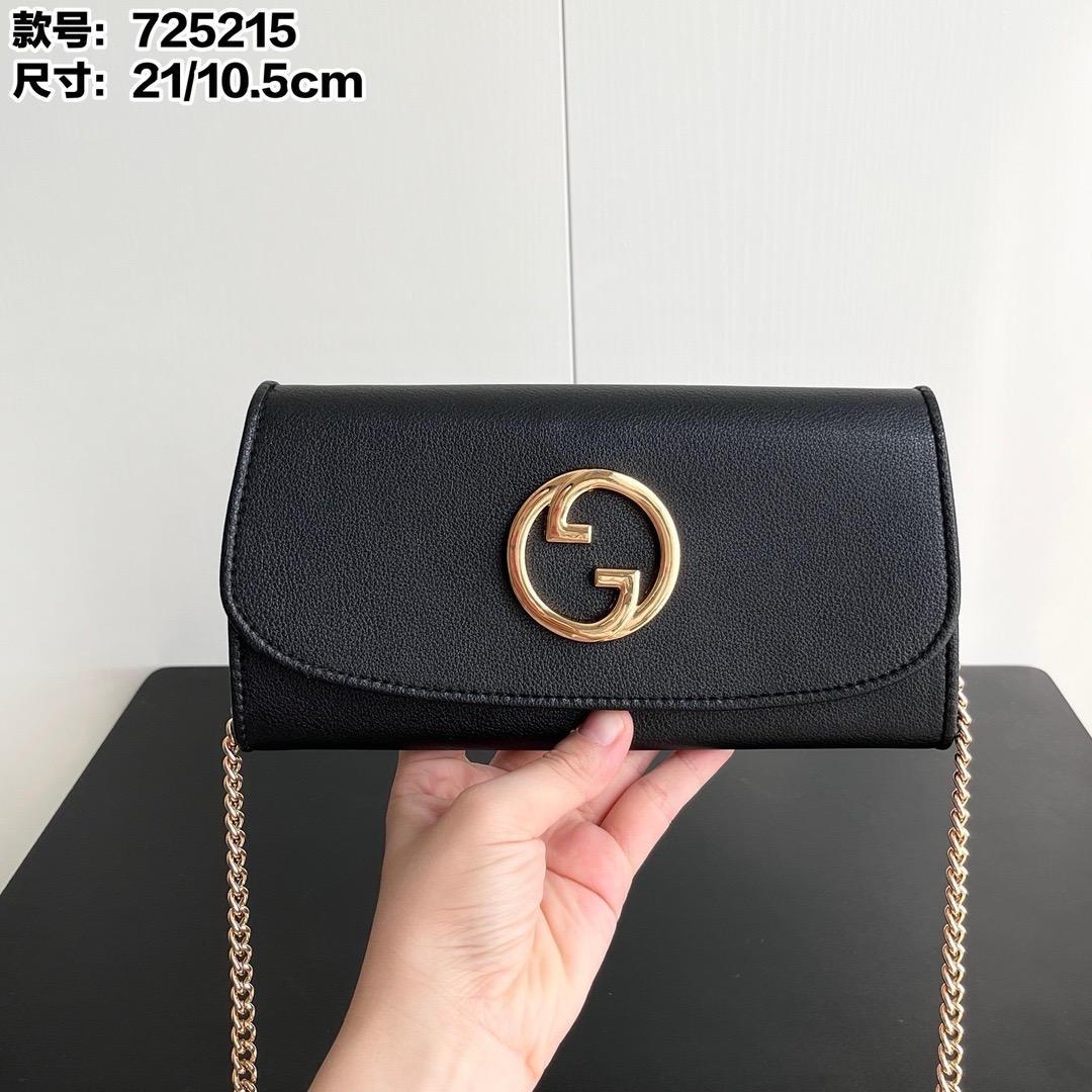 Gucci Blondie chain wallet