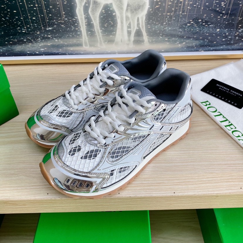 Bottega Veneta BV Orbit Runner Shoes