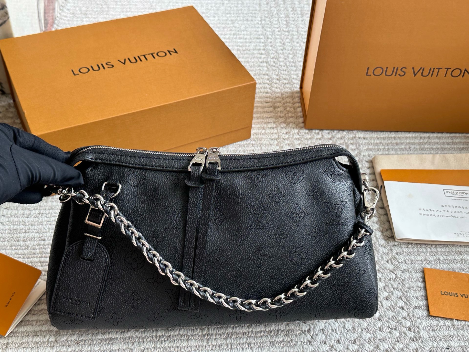 LV Hand It All MM Mahina Handbags