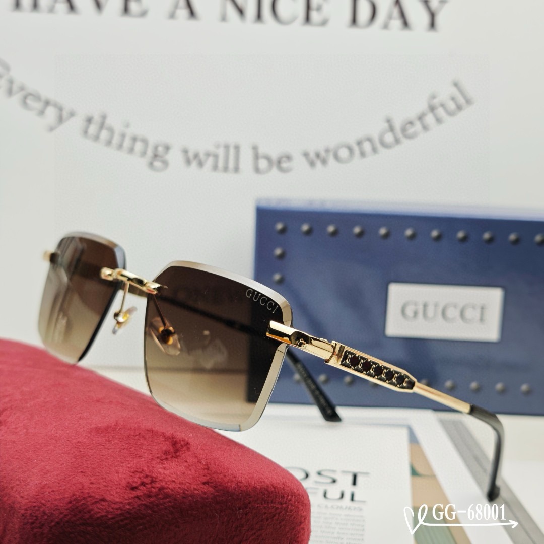 Gucci Polycarbonate Sunglasses