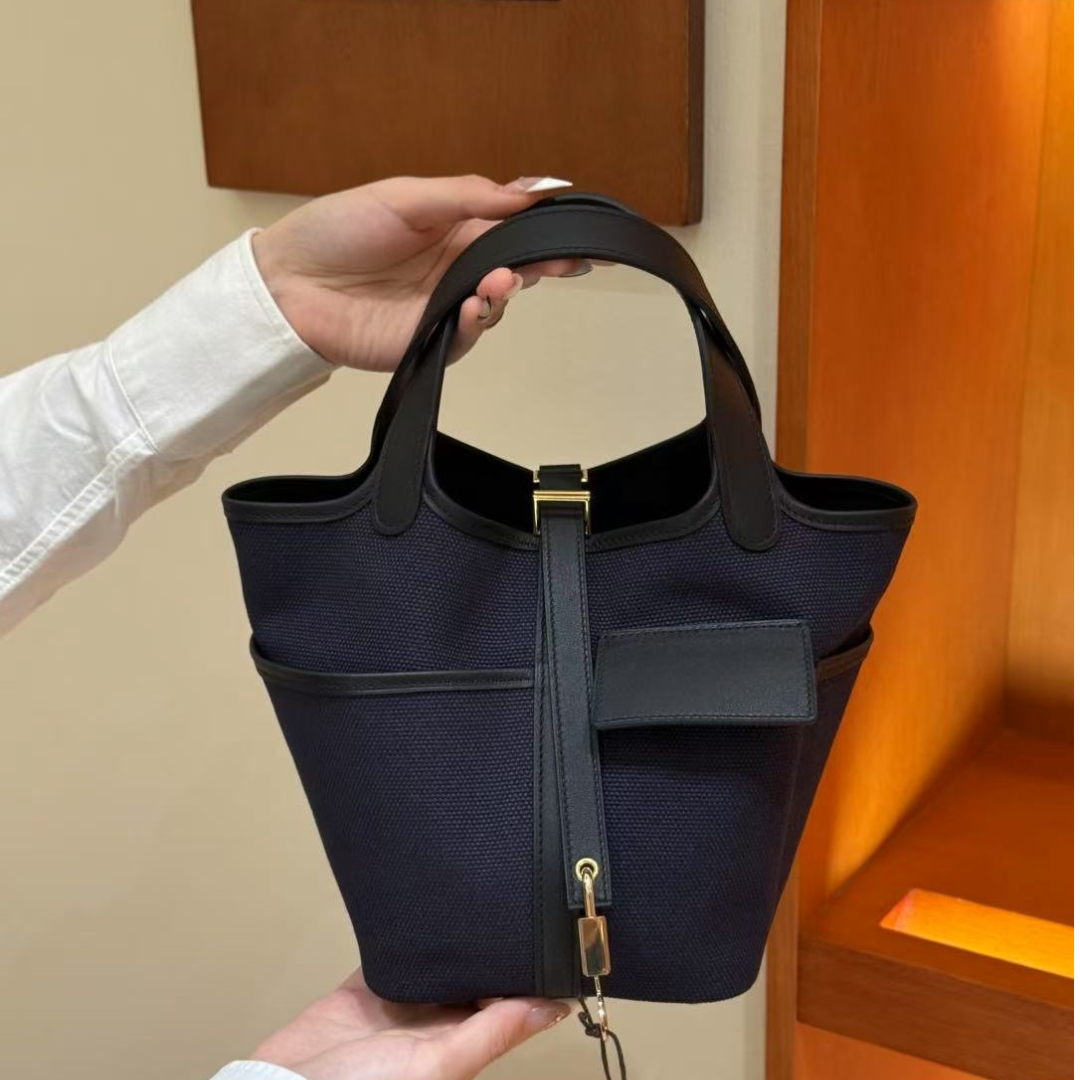 Hermes Picotin Lock 18 Pocket Bag