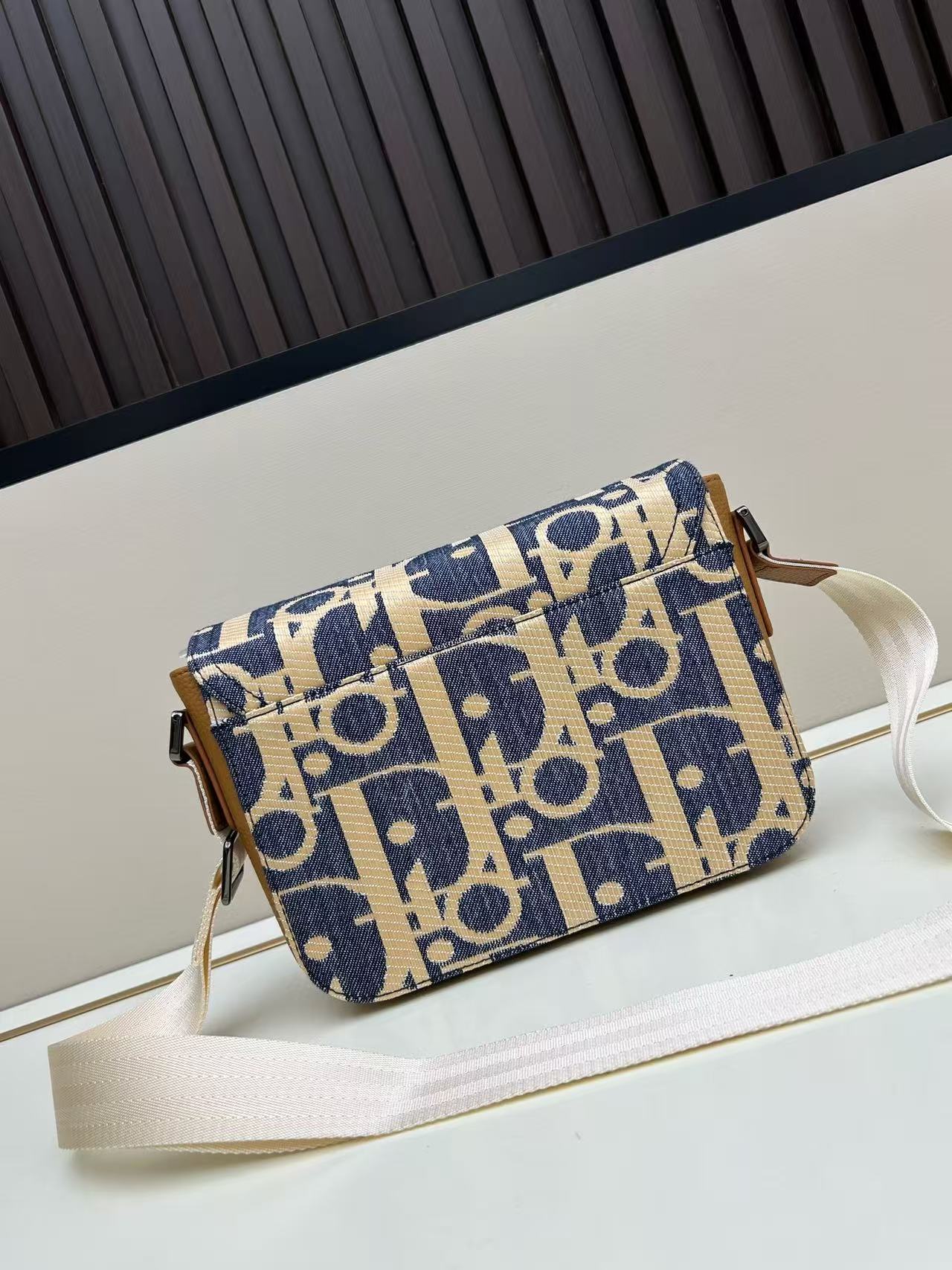 Dior Saddle Messenger Bag