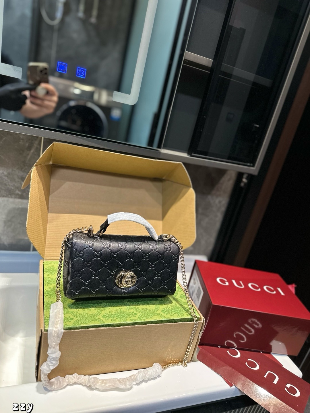 Gucci Coolidge Chain Bag