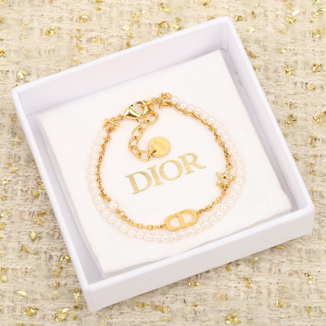 Dior Pentagram Double Pearl Chain Bracelet