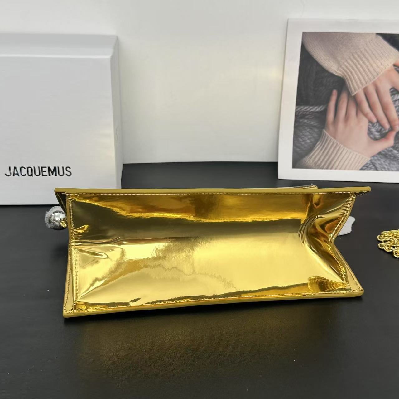 Jacquemus Chain Handbag