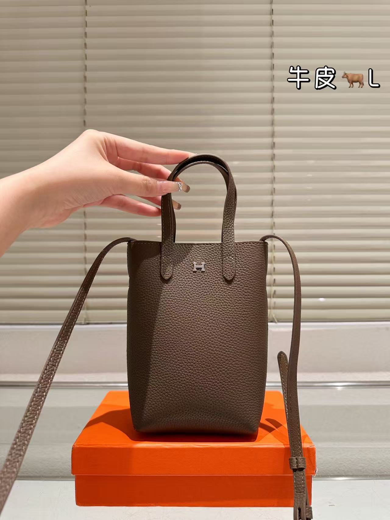 HERMES Small Tote Bag