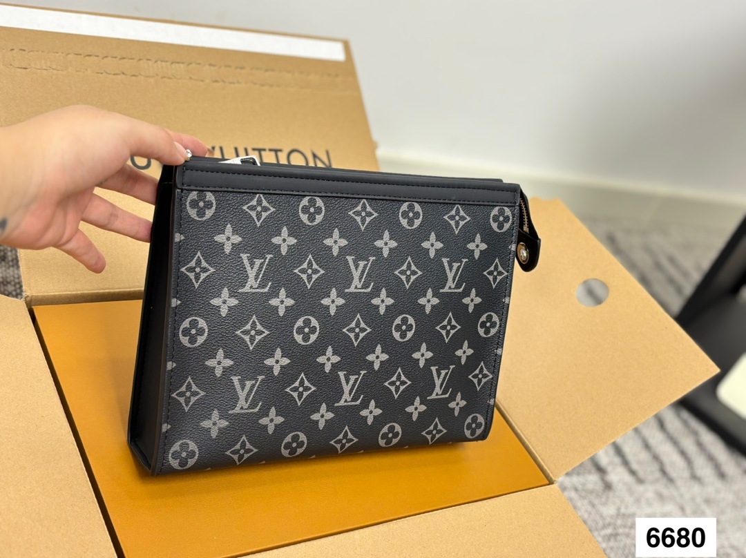 Lv Papollo Bag