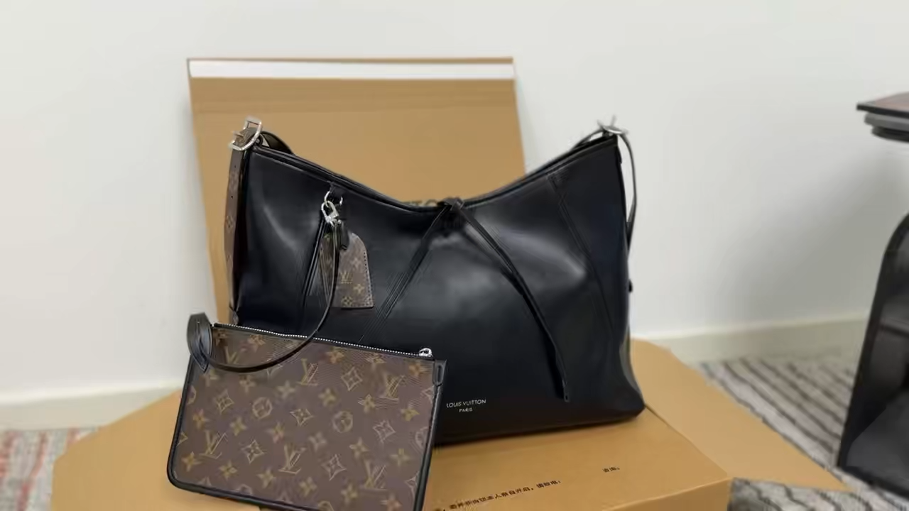 LV Carryall Tote Bag