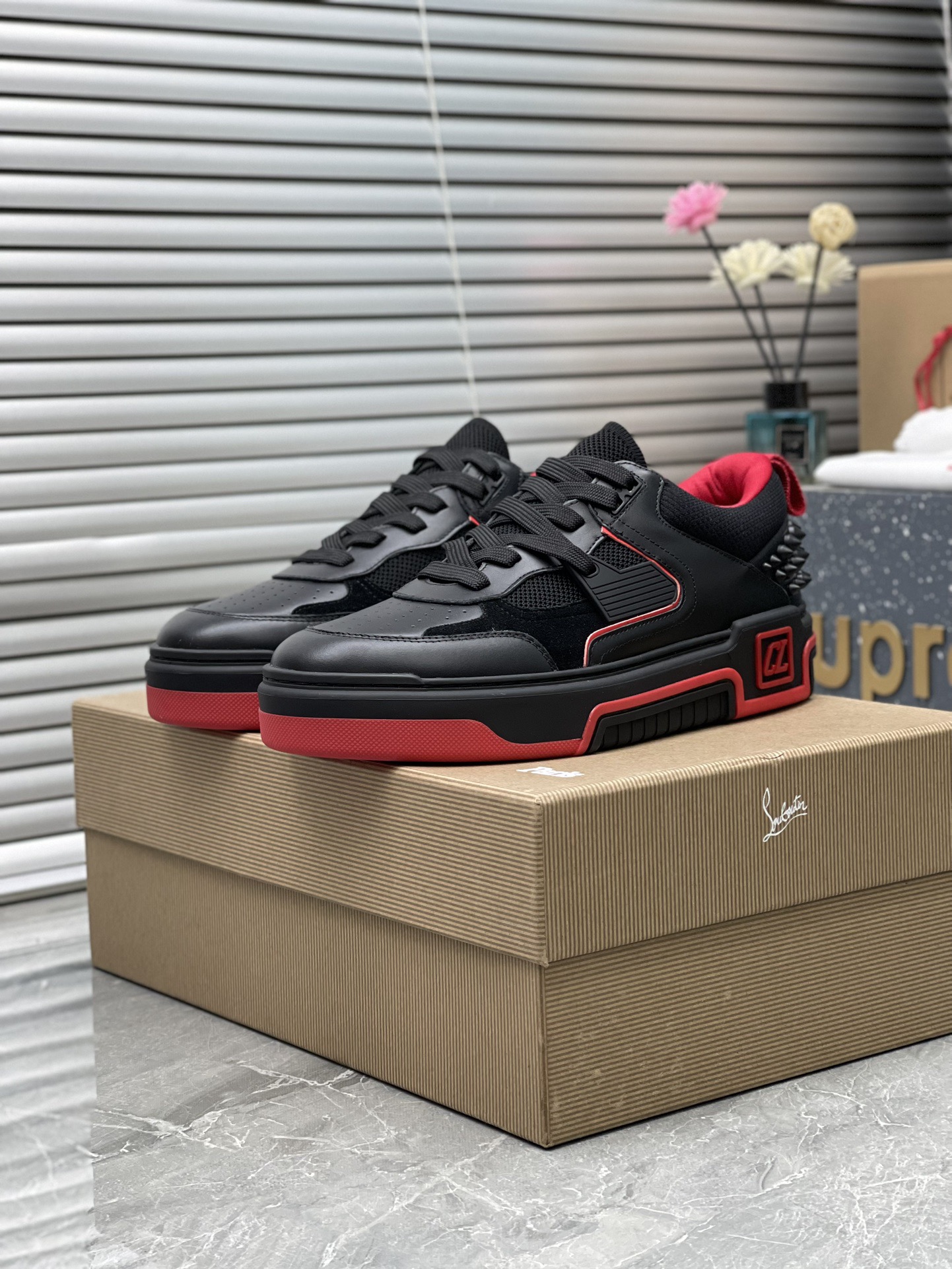 CL Astroloubi Sneakers Unisex Style.