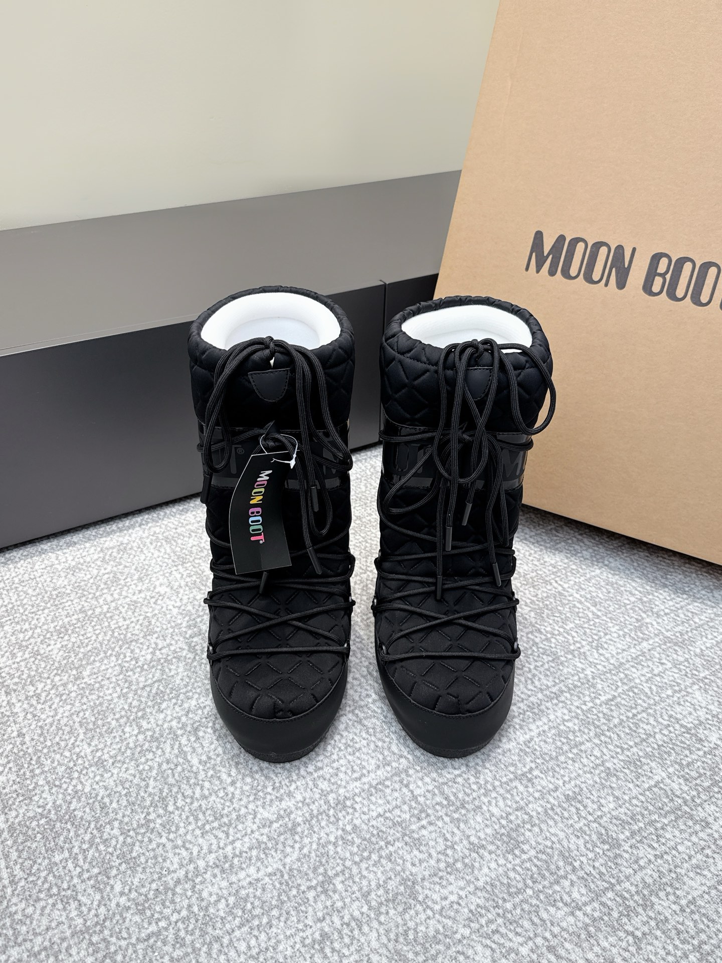 Moon Boot
