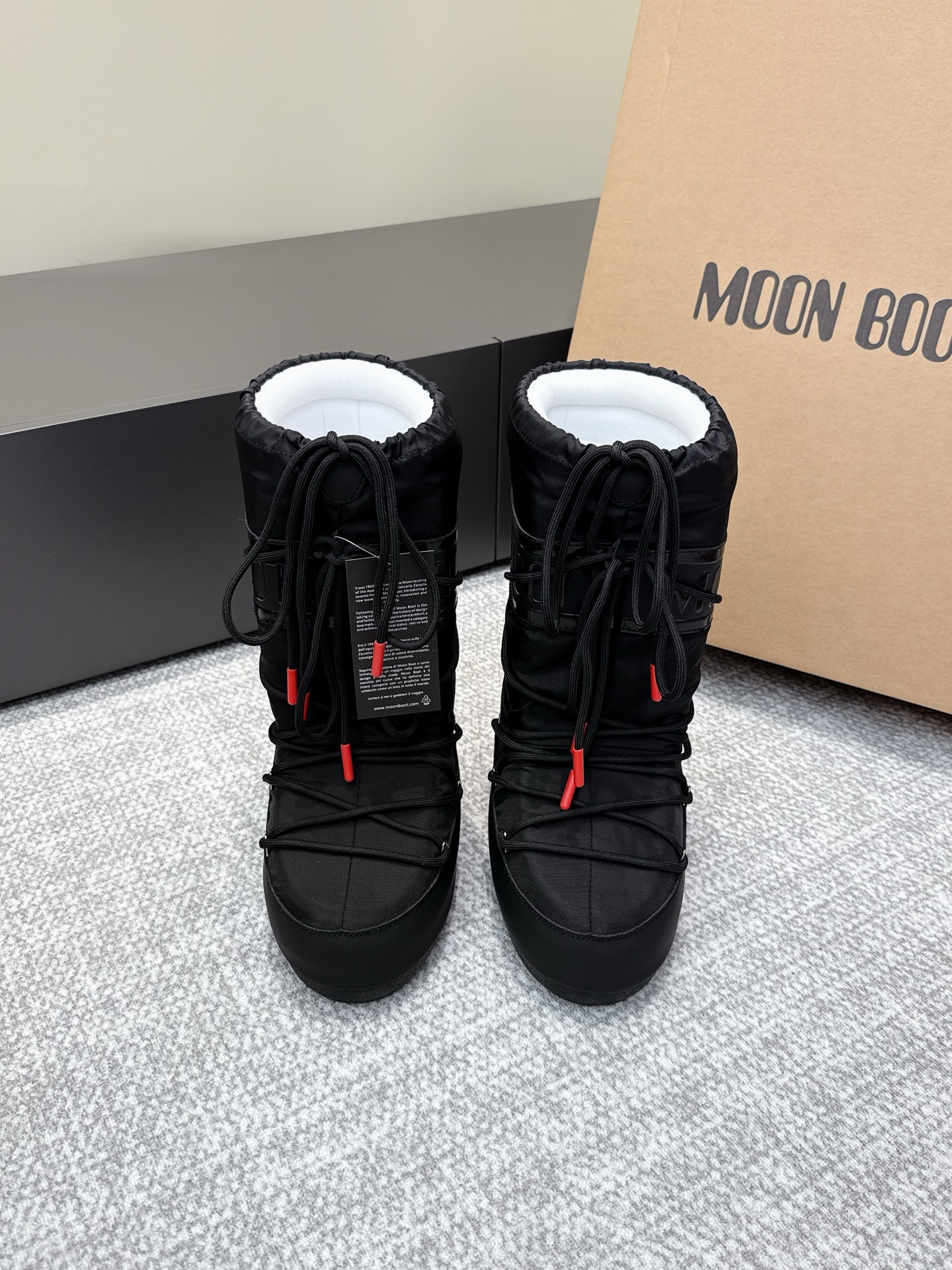 Moon Boot