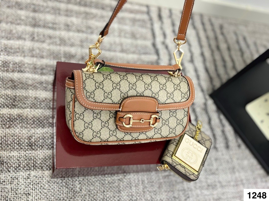 Gucci Blondie Handbag