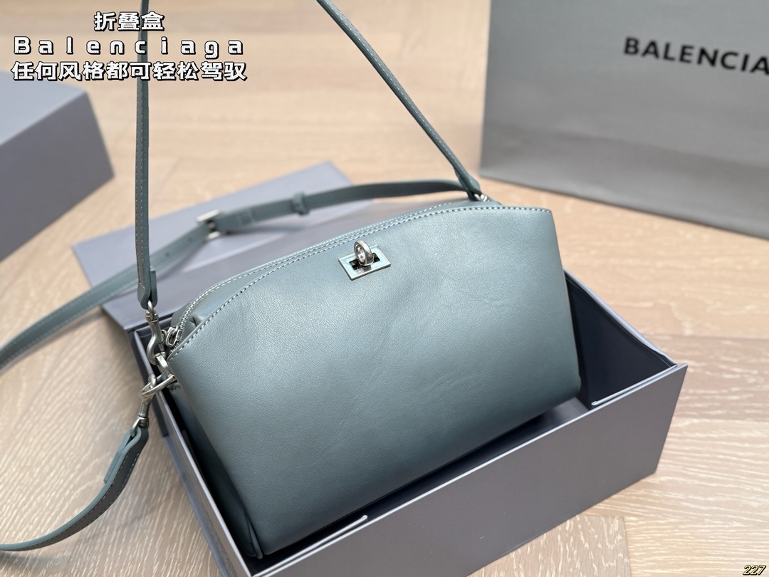 Balenciaga Bag