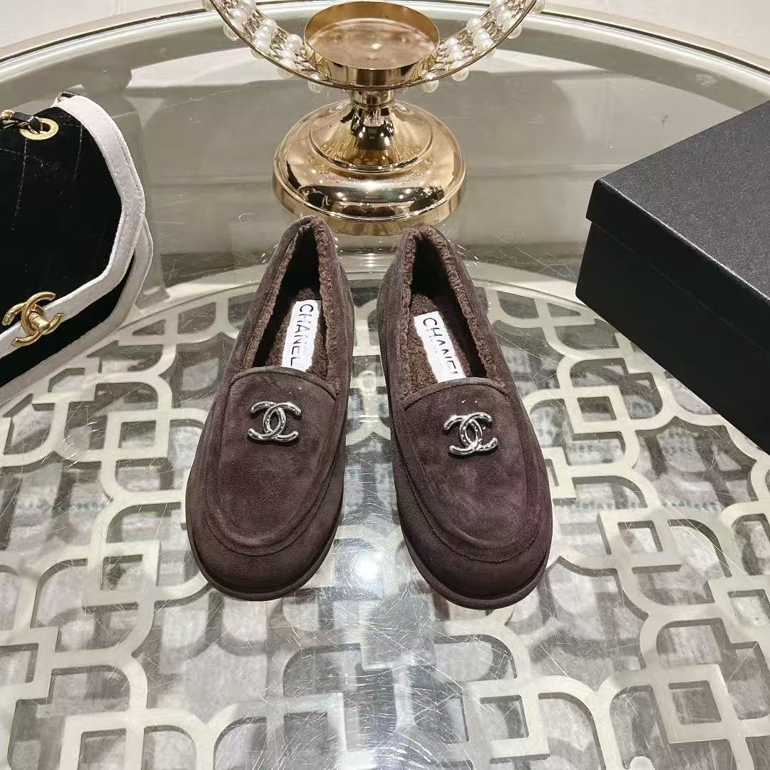 Chanel Loafers in Brown Suede
