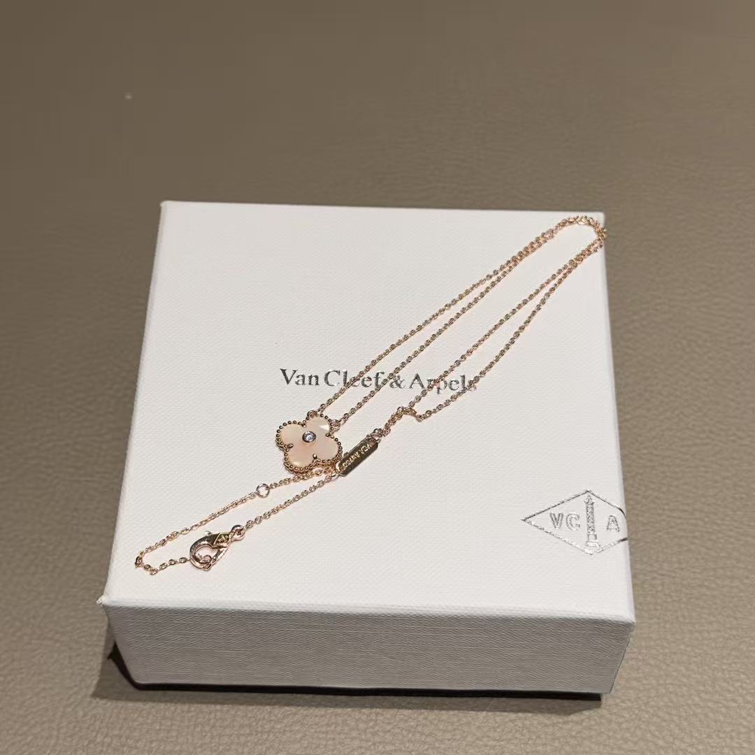 Van Cleef&Arpels VCA alhambra Natural rhodonite Necklace