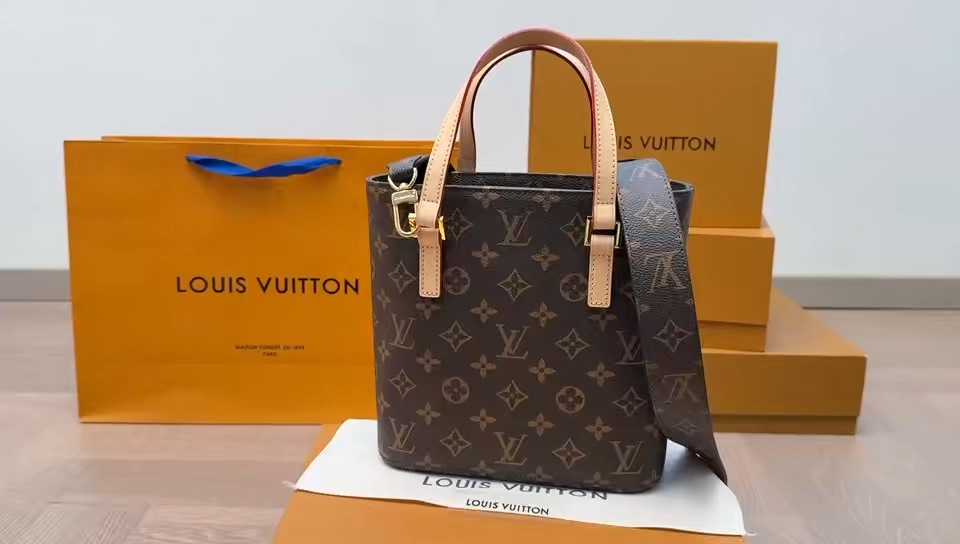 LV Vivienne Bucket Bag
