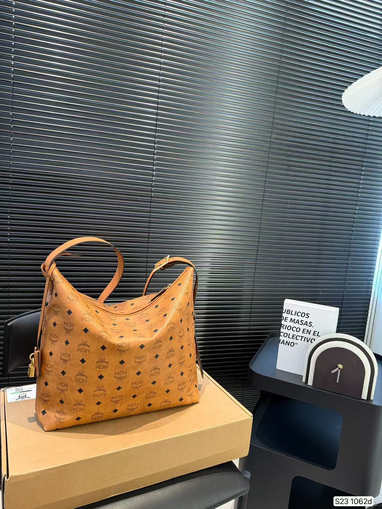 MCN Aren Large Visetos Hobo Bag