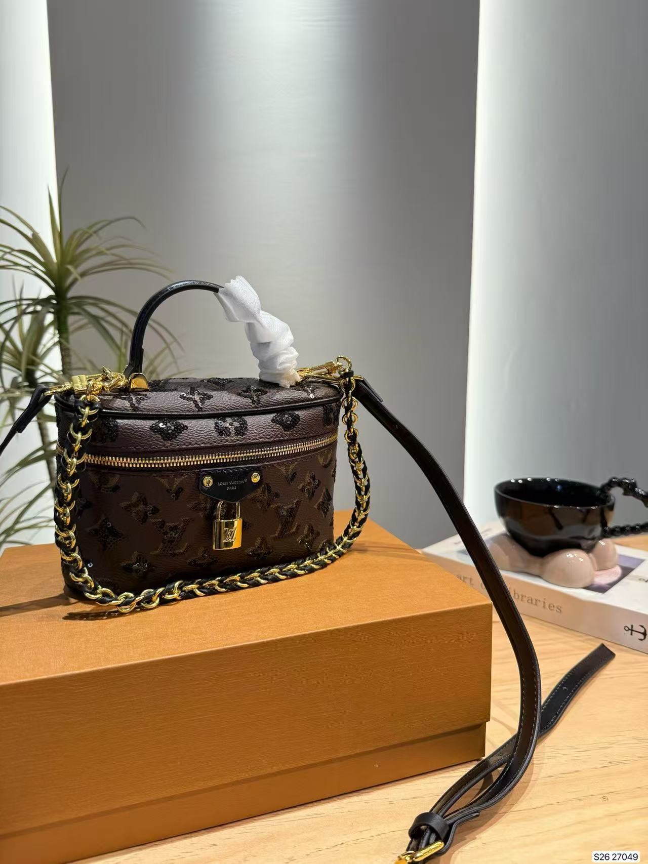 LV Vanity PM Monogram Reverse