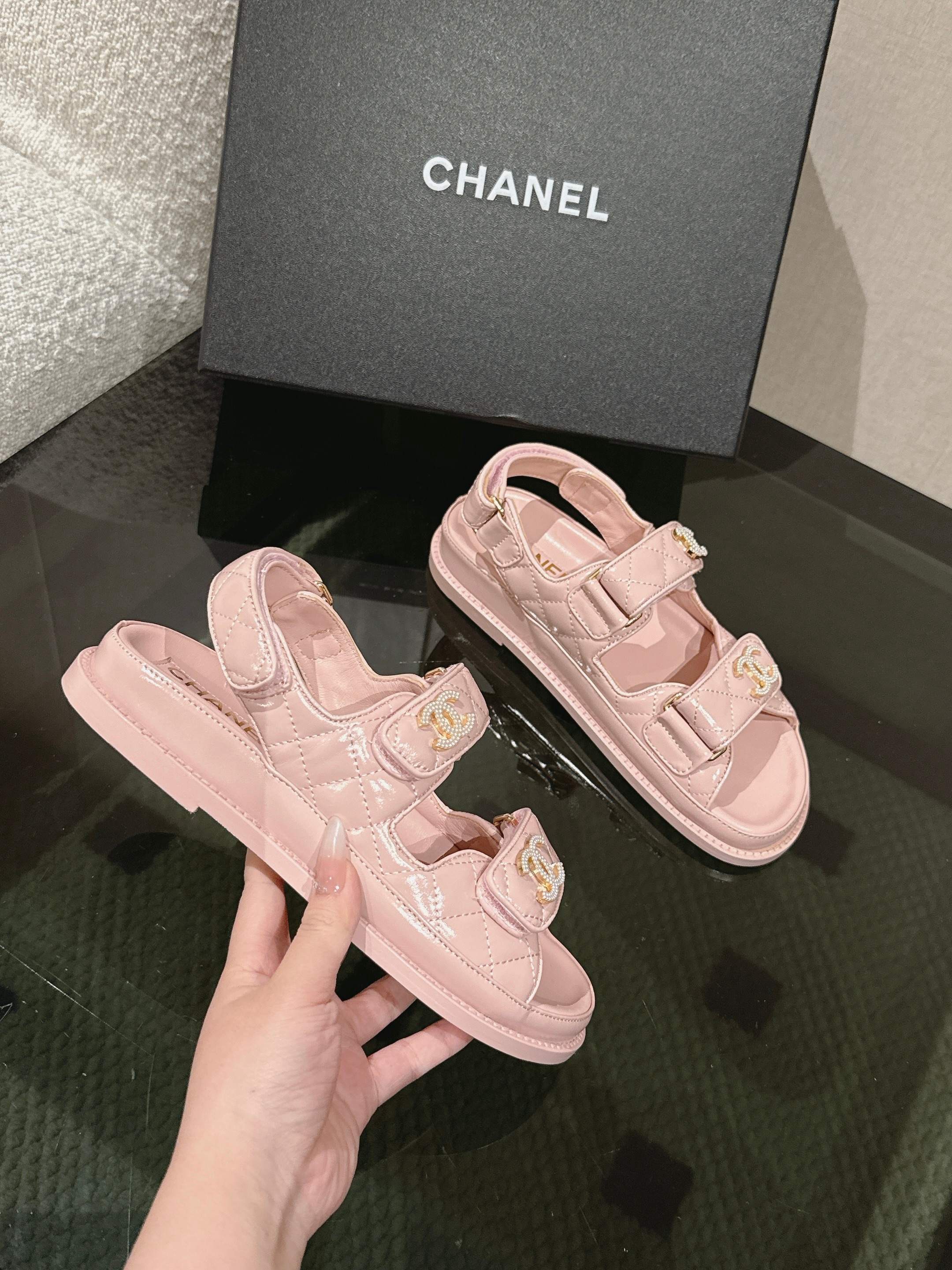 Chanel 25s Sandals