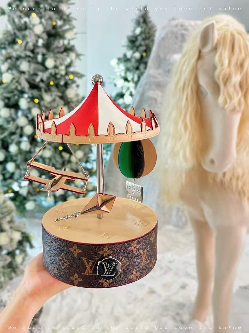 Christmas Gift: Louis Vuitton Airplane Rotating Music Box