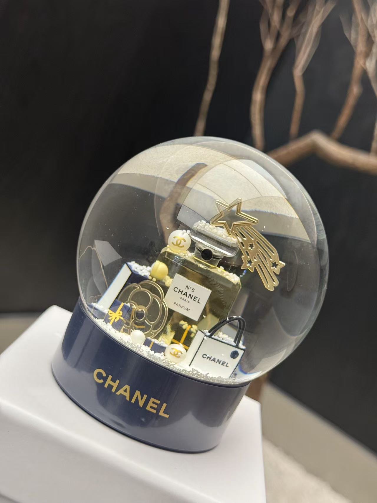 Chanel Dynamic Crystal Ball - Christmas Free Random GIFT