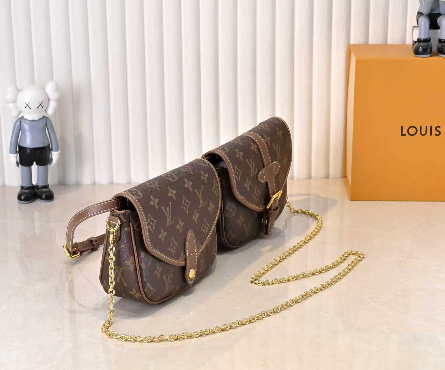 LV Duo BB Monogram - Handbags