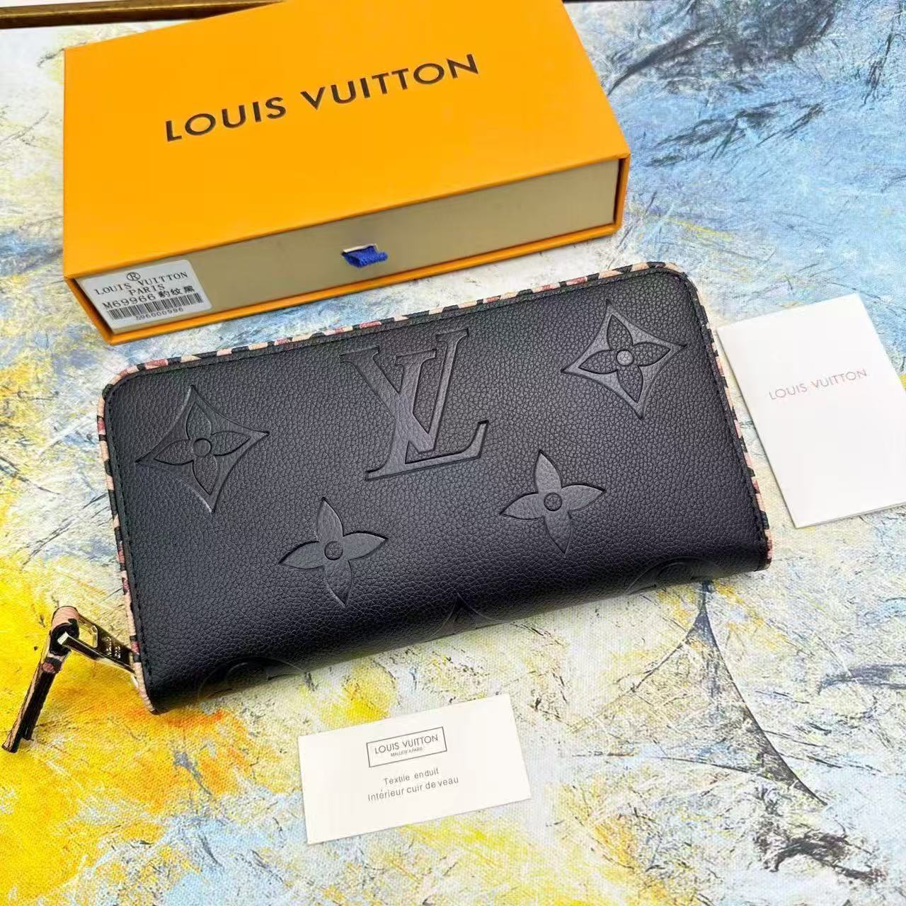 Lv Ziy Lome Wallet