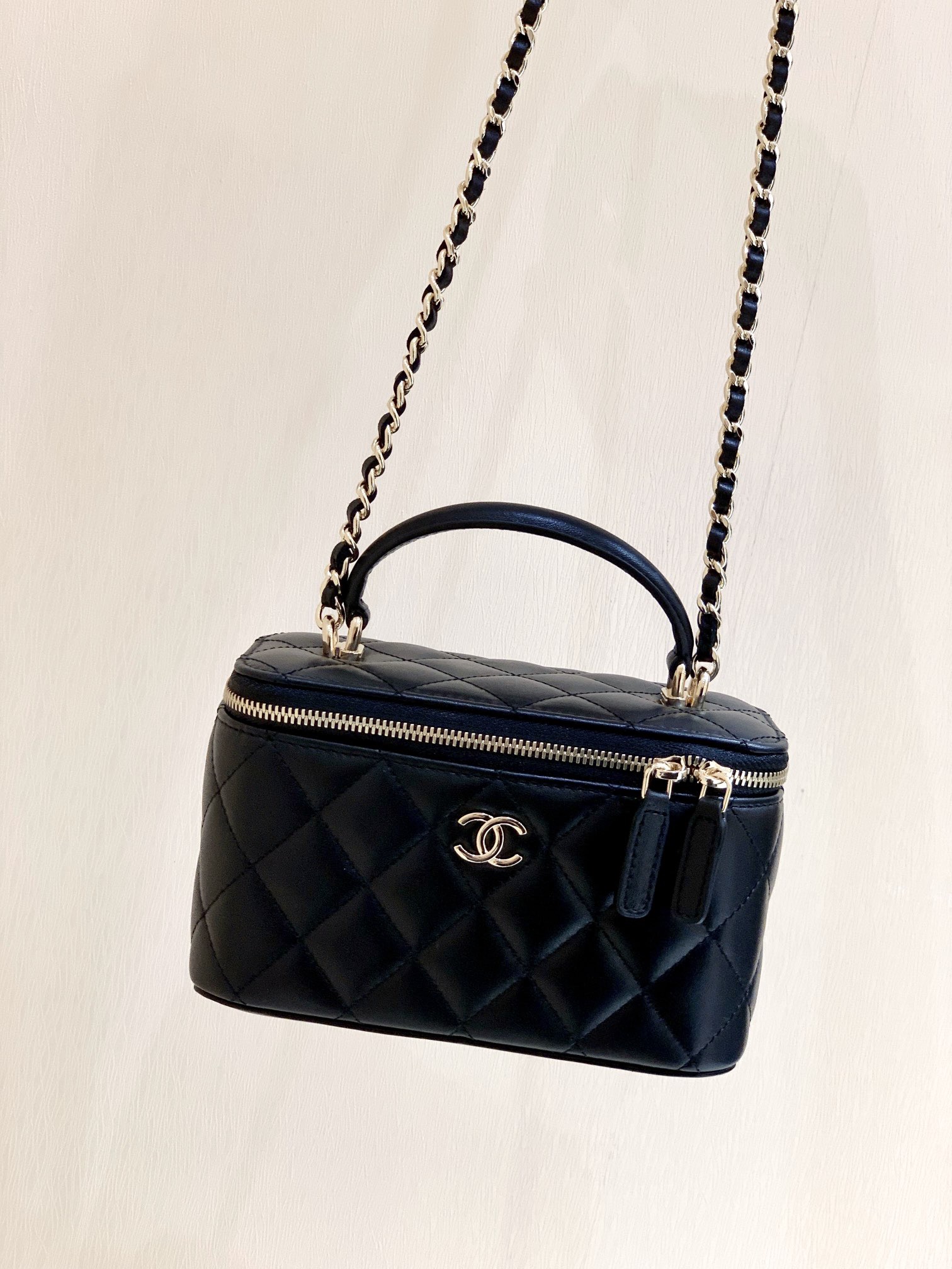 Chanel 2022 CC Makeup Box Top Quality