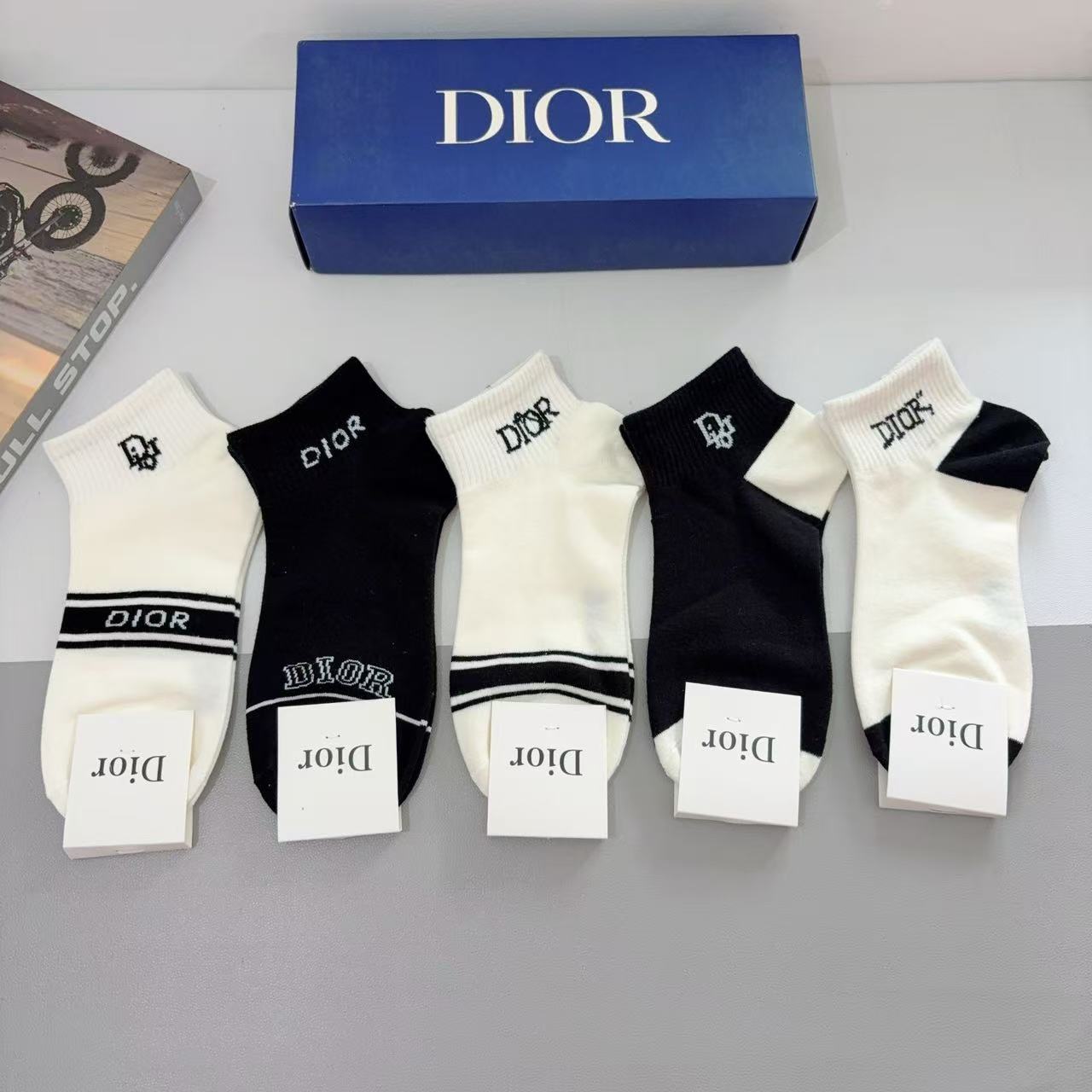 Versace Ankle Socks [5 pairs per box]