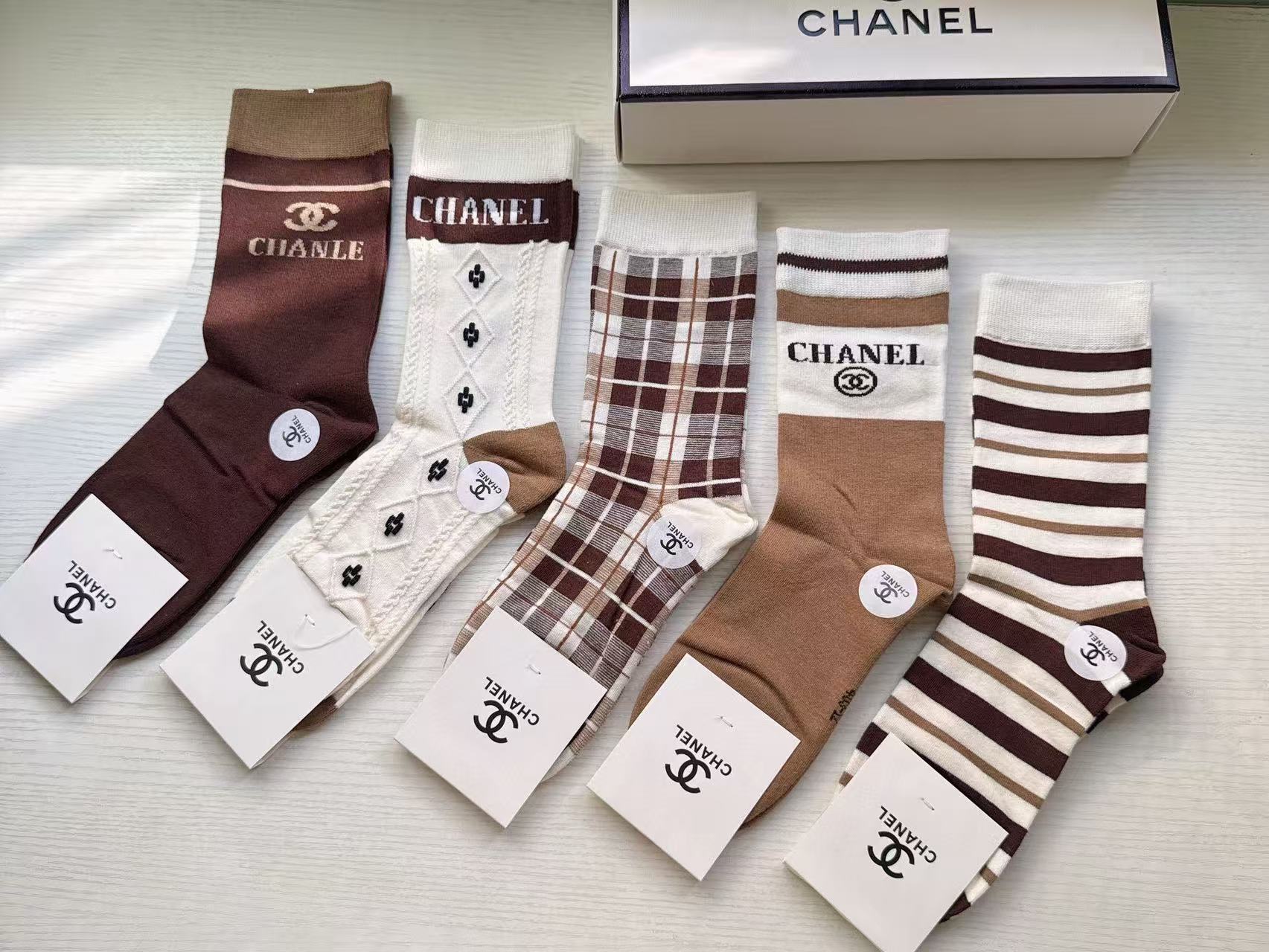 Chanel Knee-High Stockings [5 pairs per box]