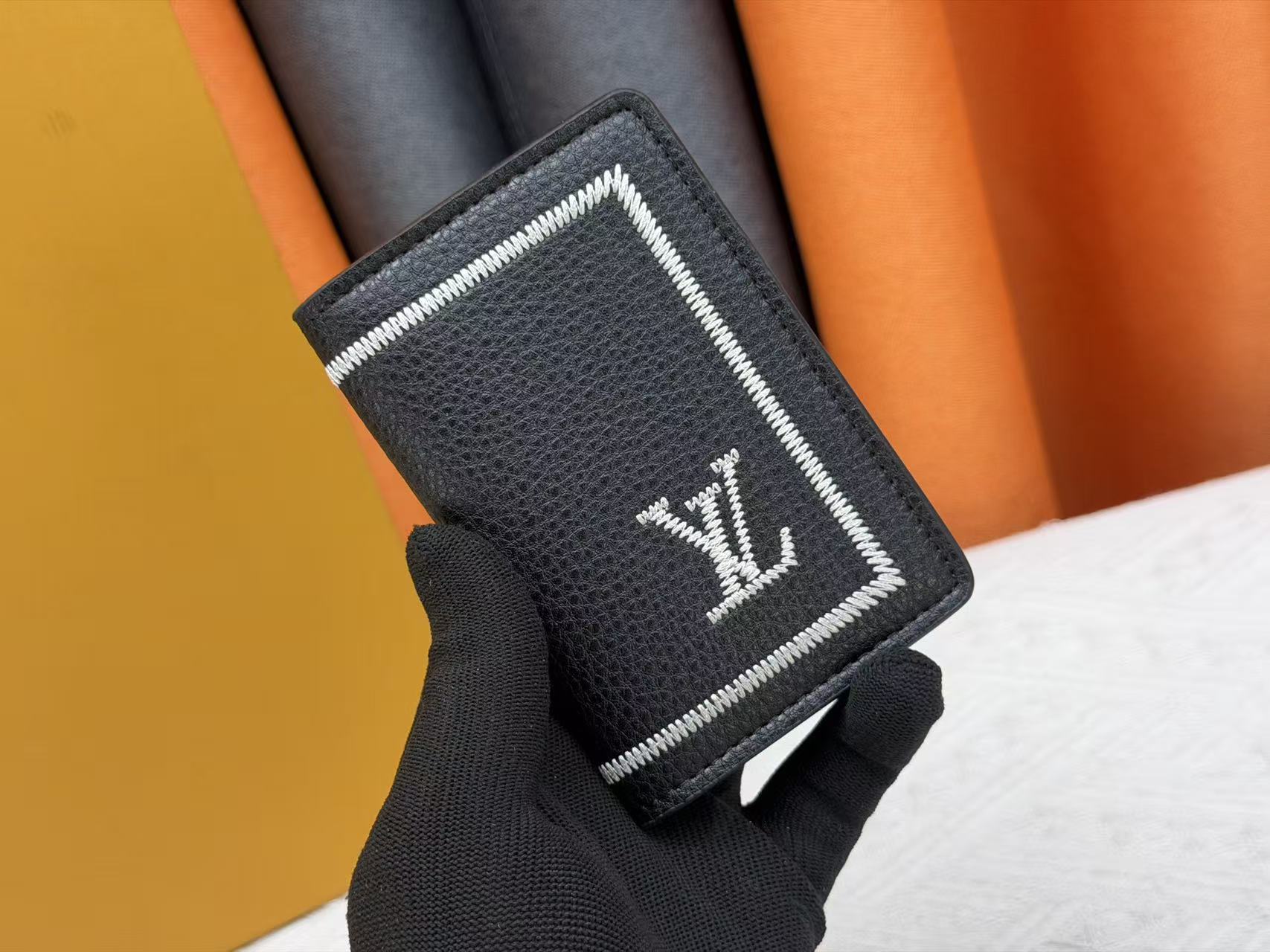 LV Multiple Wallet