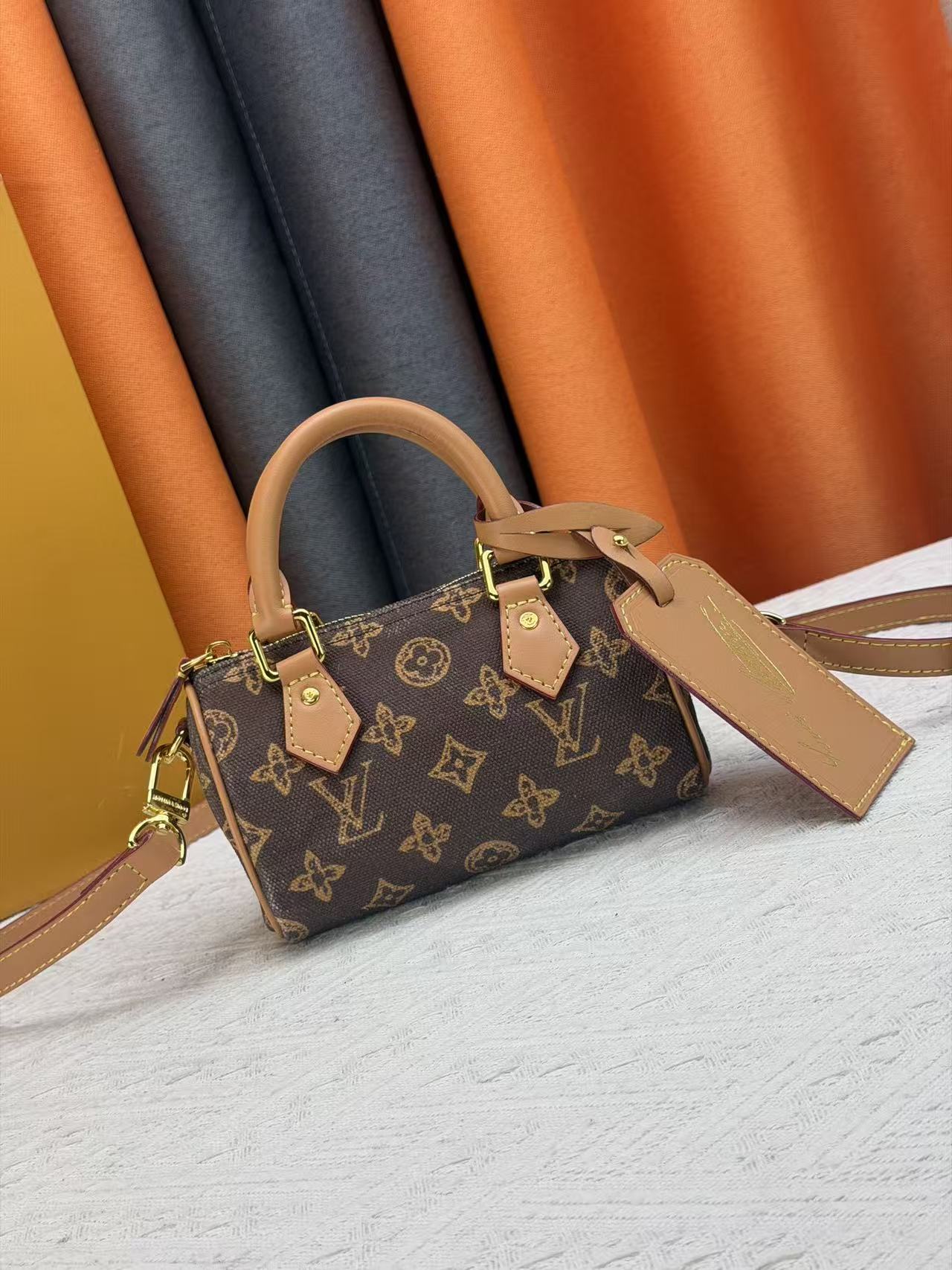 LV Speedy 16 Handbag