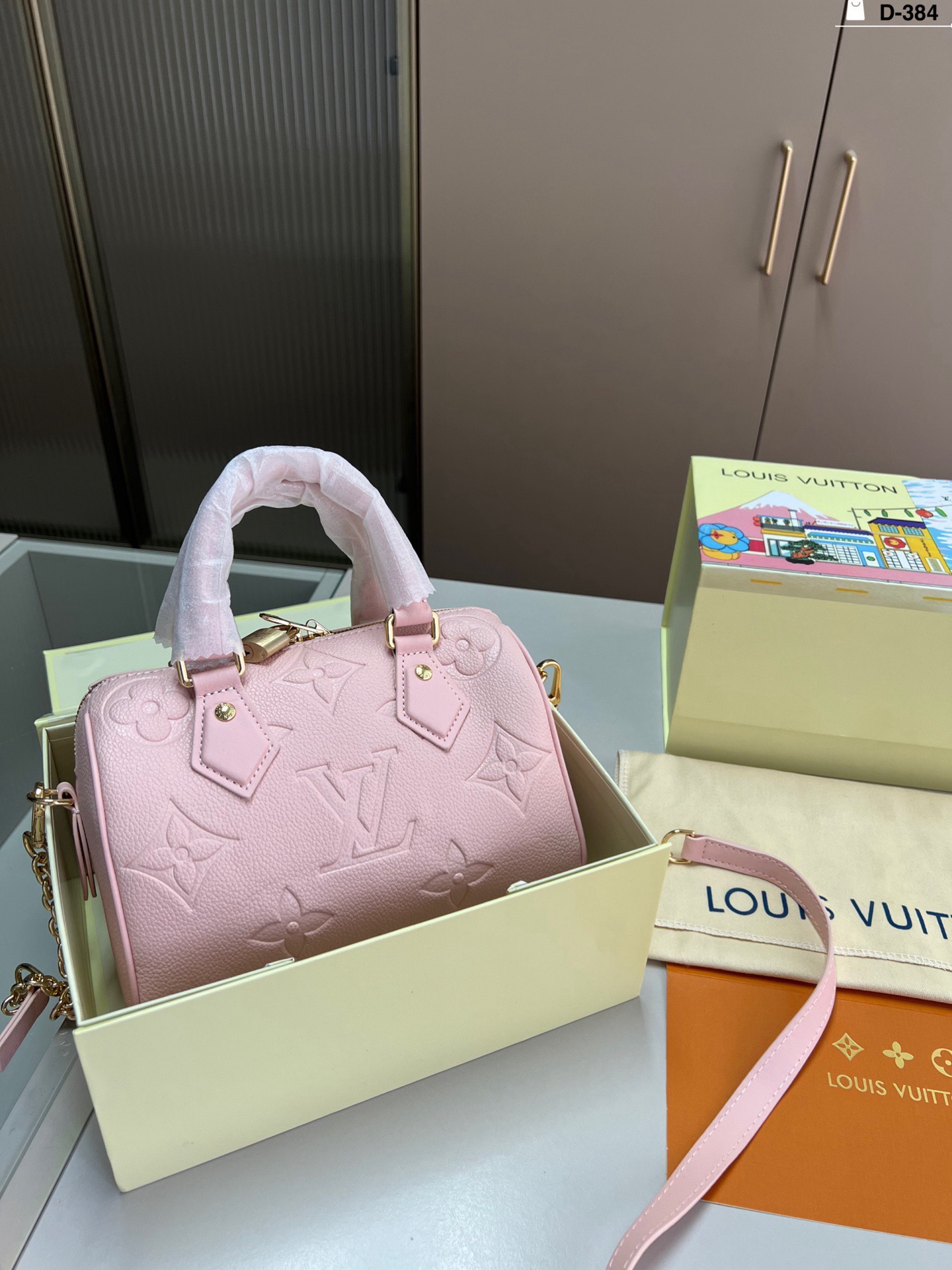 LV Speedy 20 Handbag