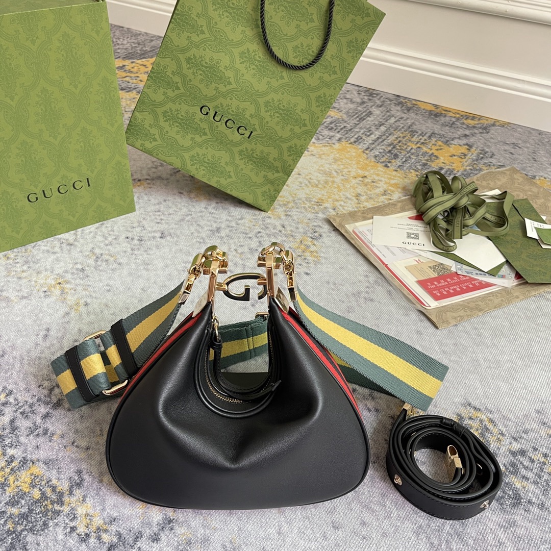 Gucci Attache Small Shoulder Bag