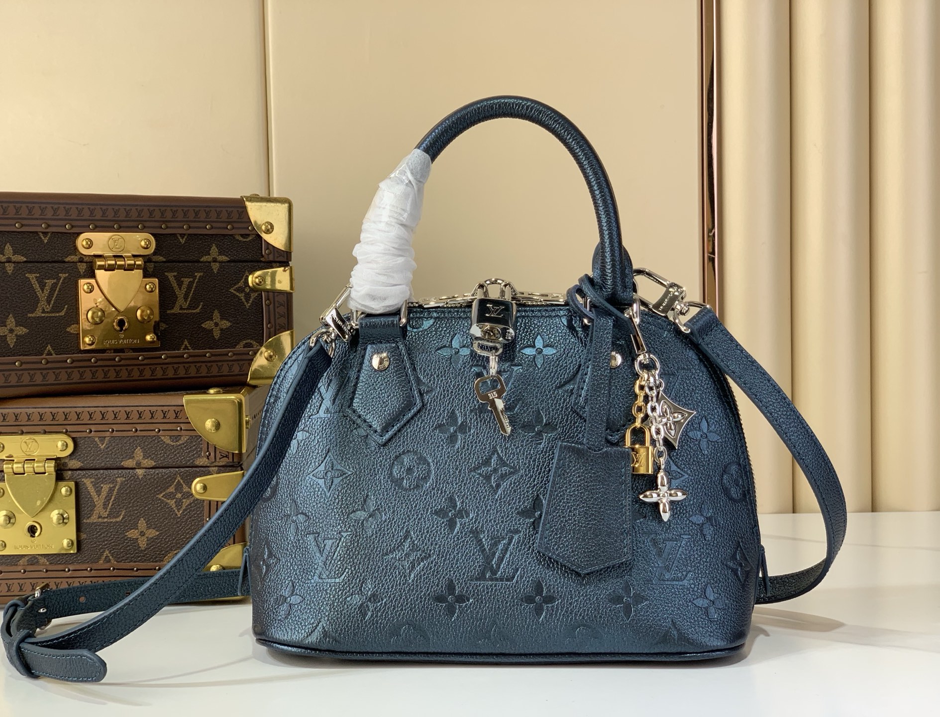 LV Alma BB Handbag - 10A mirror version